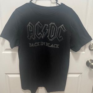 AC/DC back in black mens medium shirt 2004 tennessee river